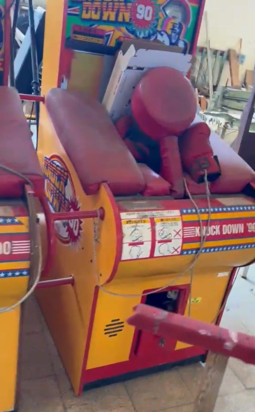 MÁQUINAS arcade japonesas de los años 90 para restaurar